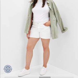 GAP | 5" Mid Rise Denim Shorts